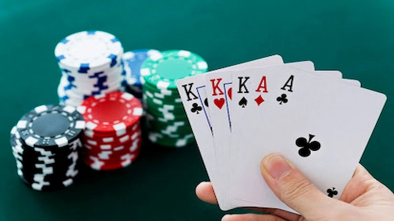 Must learn carefully the types of bets - Experience making money from Poker games